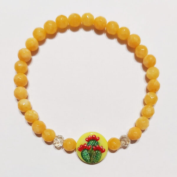 Bracciale con madreperla, giada e cristalli