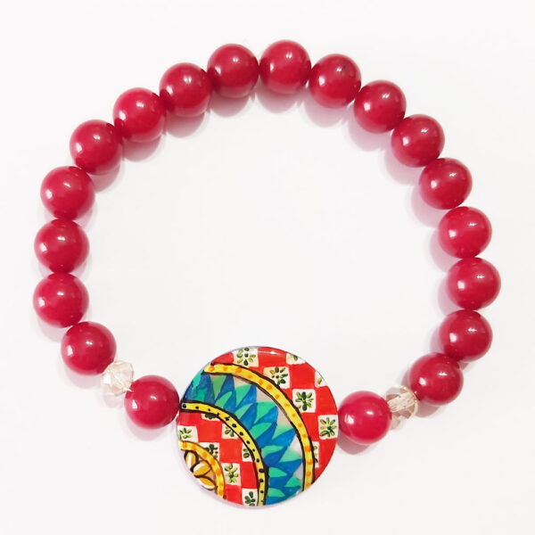 Bracciale con madreperla, giada e cristalli