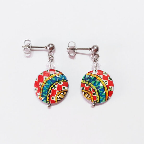 Orecchini con madreperla, acciaio e cristalli Swarovski